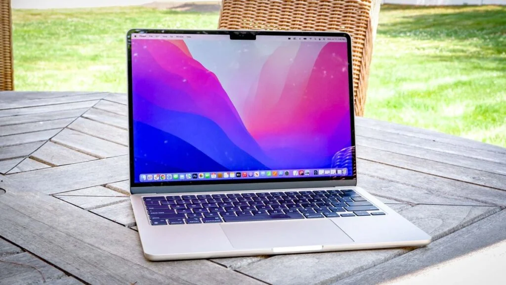 Best MacBook for 2024 (2)